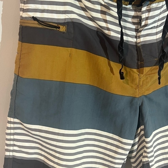 Men’s 33W Patagonia Brown Gray Lined Swim Trunks Pockets - Picture 4 of 5